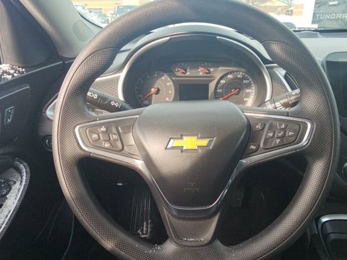 Used 2022 Chevrolet Malibu LT image 10