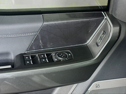 Used 2023 Ford F150 XLT w/ Equipment Group 302A High image 15