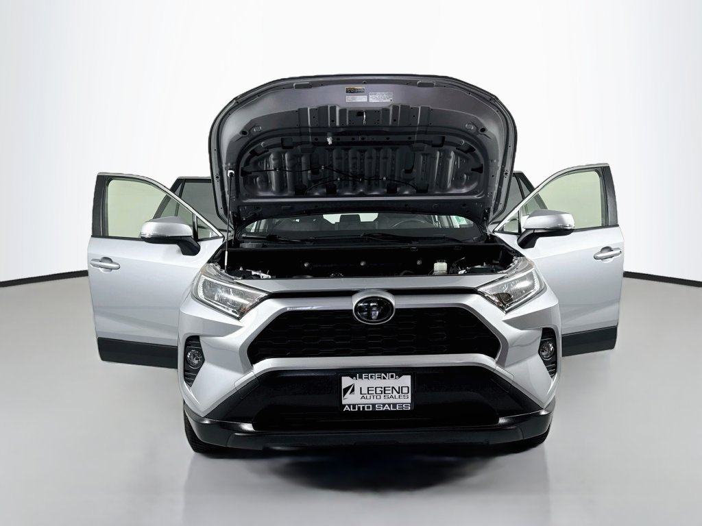 Used 2019 Toyota RAV4 XLE w/ Convenience Package AWD/4WD image 25
