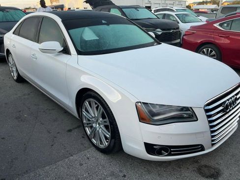 Used 2014 Audi A8 L TDI w/ Premium Package image 9