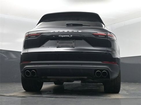 Used 2020 Porsche Cayenne S image 61