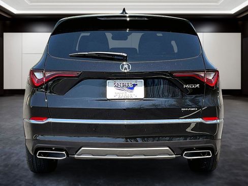New 2025 Acura MDX SH-AWD image 4