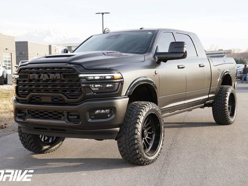 Used 2026 RAM 3500 Limited image 6