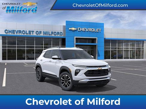 New 2026 Chevrolet TrailBlazer LT AWD/4WD image 1