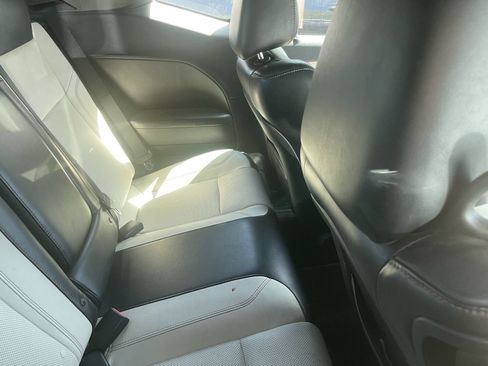 Used 2015 Dodge Challenger R/T Plus RWD image 8