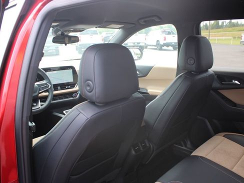 New 2026 Chevrolet Equinox ACTIV AWD/4WD image 29