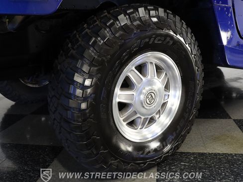 Used 2003 HUMMER H1 2-Door Hard Top image 28