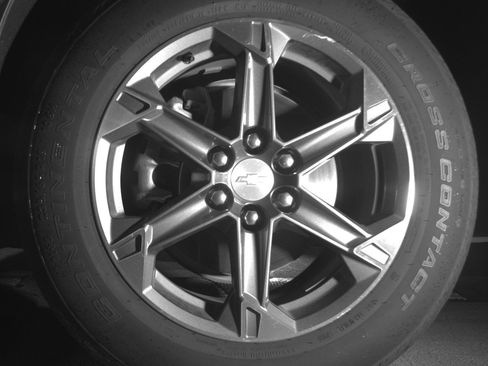 Used 2025 Chevrolet Blazer LT FWD image 12