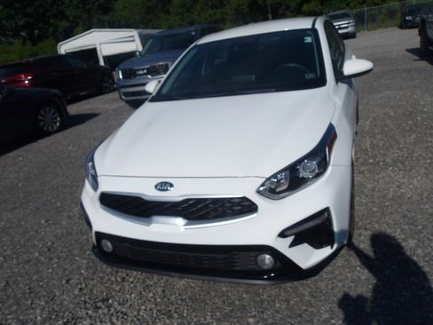 Used 2019 Kia Forte LXS FWD image 1