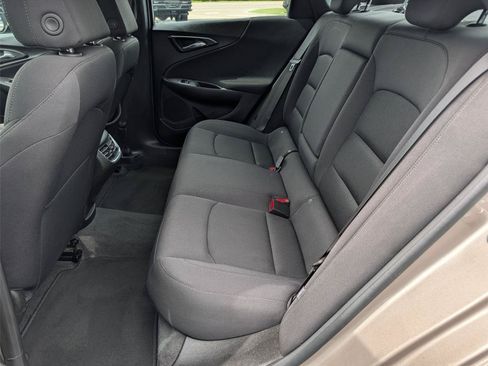 Used 2023 Chevrolet Malibu LT FWD image 30