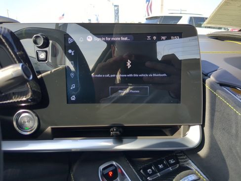 Used 2025 Chevrolet Corvette Z06 image 19