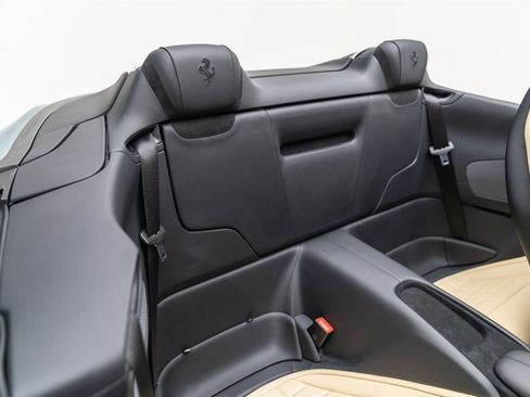 Used 2025 Ferrari Roma Spider image 45