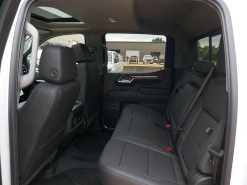 New 2026 Chevrolet Silverado 1500 LT Trail Boss w/ Convenience Package II AWD/4WD image 16