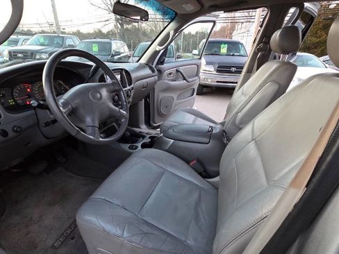 Used 2002 Toyota Sequoia Limited image 25