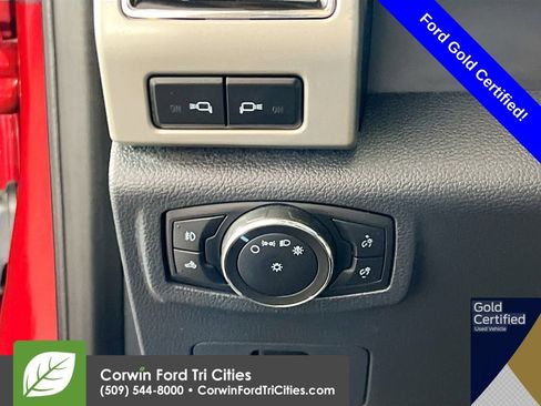 Certified 2022 Ford F350 Lariat w/ Chrome Package image 18