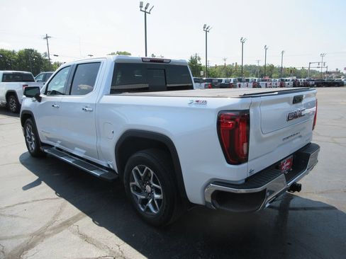 Certified 2024 GMC Sierra 1500 SLT w/ SLT Premium Plus Package AWD/4WD image 10