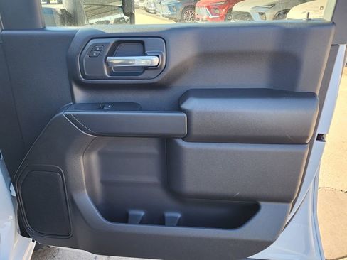 New 2026 GMC Sierra 2500 Pro w/ Convenience Package image 38