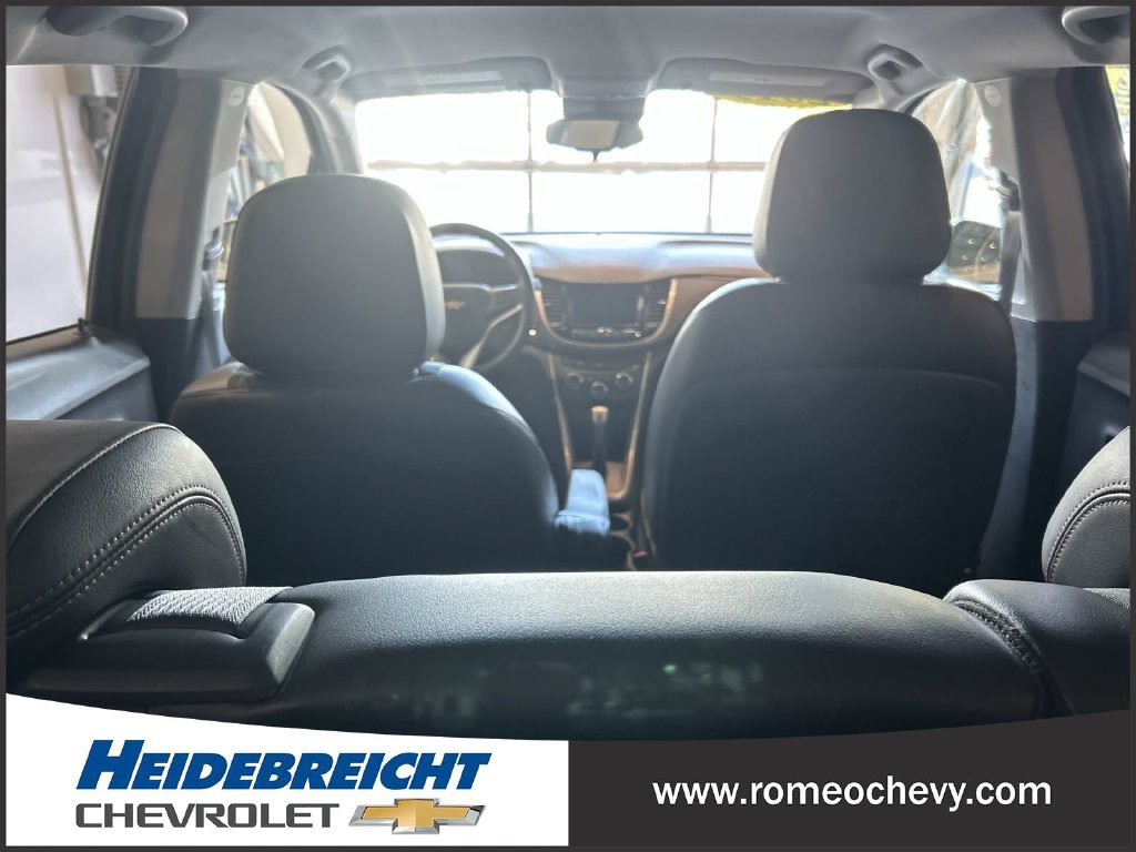 Used 2019 Chevrolet Trax LT w/ LT Convenience Package AWD/4WD image 32