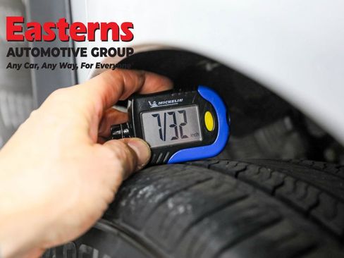 Used 2016 Ford Transit Connect XL image 25