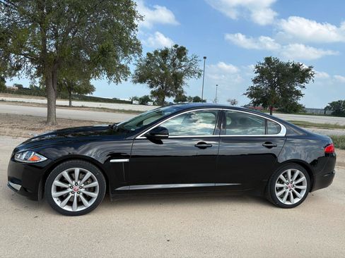 Used 2014 Jaguar XF 3.0 AWD/4WD image 12