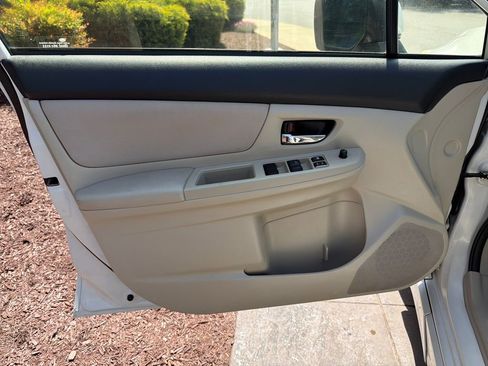 Used 2012 Subaru Impreza 2.0i Sport Premium AWD/4WD image 19