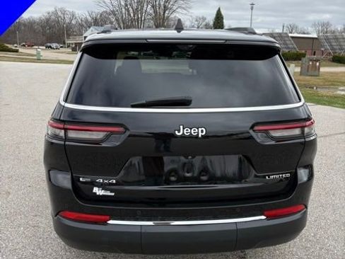 Used 2022 Jeep Grand Cherokee L Limited w/ Luxury Tech Group II image 5