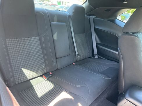 Used 2019 Dodge Challenger SXT w/ Driver Convenience Group RWD image 13