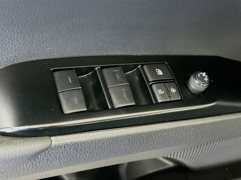 Certified 2025 Toyota Camry SE FWD image 20