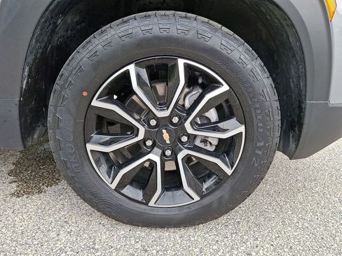 Used 2023 Chevrolet TrailBlazer ACTIV w/ Sun and Liftgate Package AWD/4WD image 27