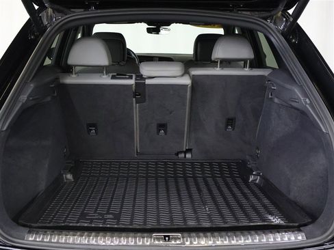 Used 2023 Audi Q3 2.0T Premium Plus w/ Premium Plus Package image 8