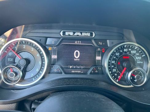 Used 2020 RAM 1500 Big Horn AWD/4WD image 45