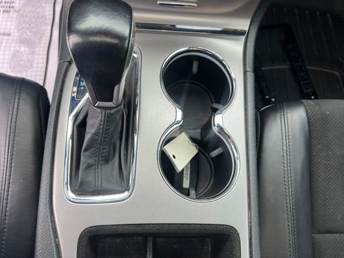 Used 2019 Jeep Grand Cherokee Altitude AWD/4WD image 31