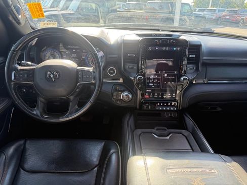 Used 2022 RAM 1500 Limited AWD/4WD image 7