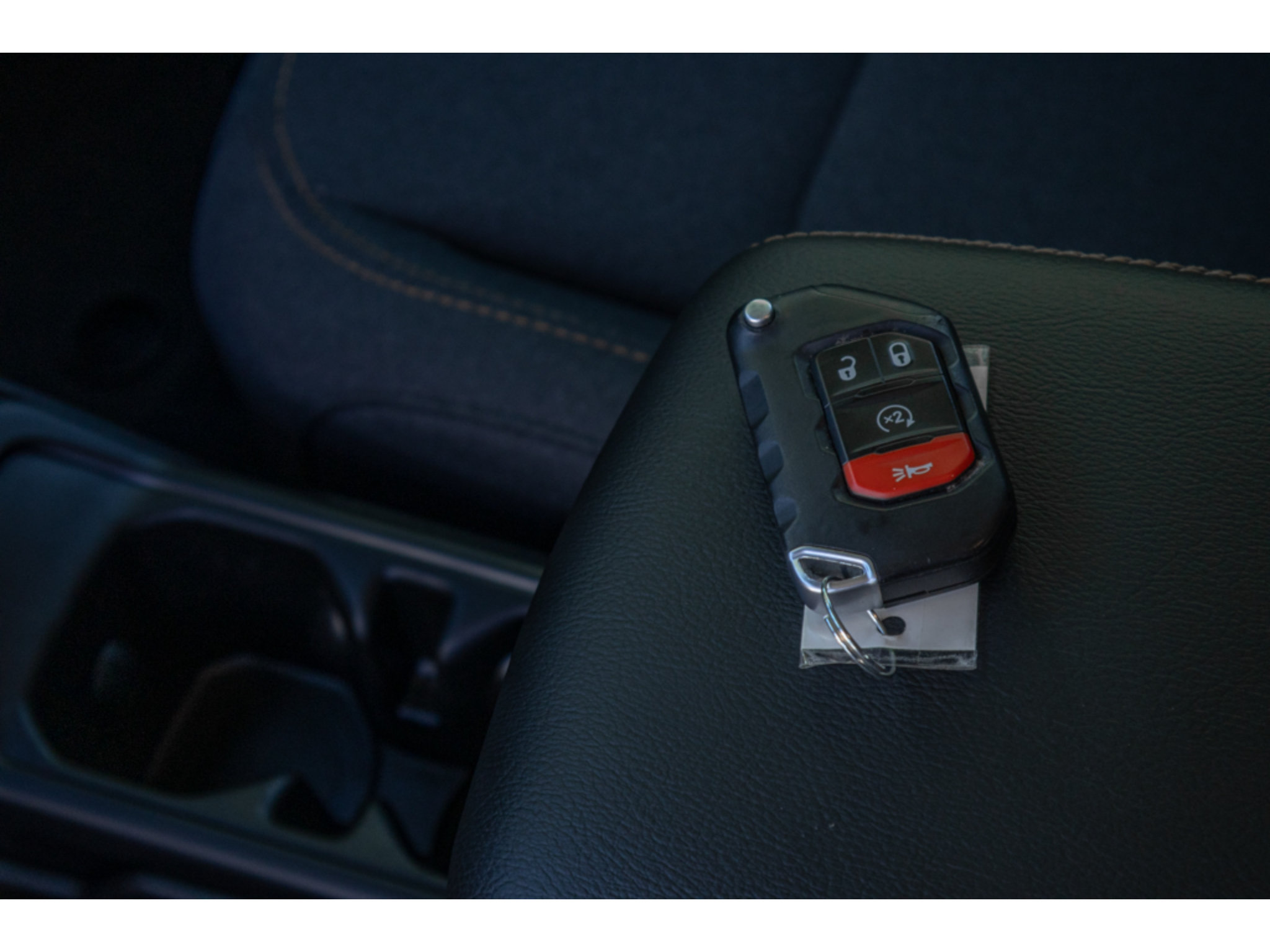 Used 2024 Jeep Wrangler Unlimited Sahara AWD/4WD image 26