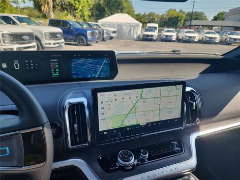New 2026 Ford Expedition Max Platinum AWD/4WD image 34