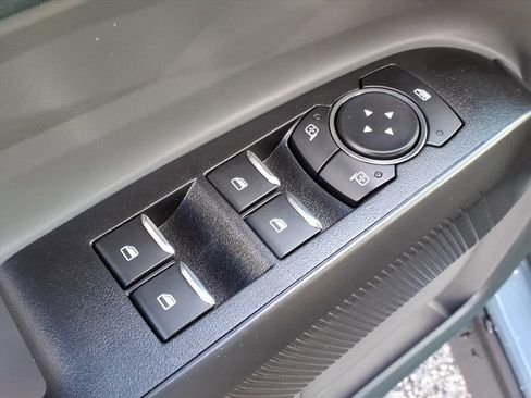 New 2025 Ford Maverick XLT w/ XLT Luxury Package image 18