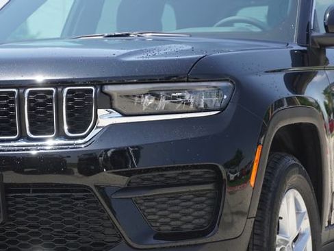 New 2026 Jeep Grand Cherokee Laredo RWD image 4