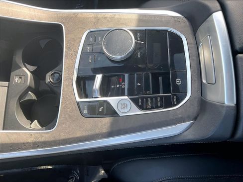 Used 2024 BMW X5 sDrive40i RWD image 19