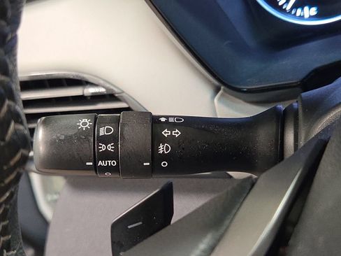Used 2022 Subaru Outback Premium AWD/4WD image 30