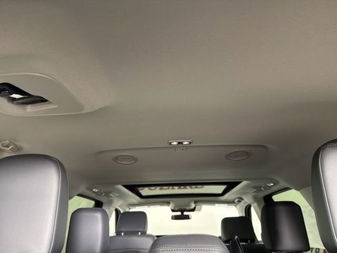 New 2025 Ford Expedition Max Active image 31