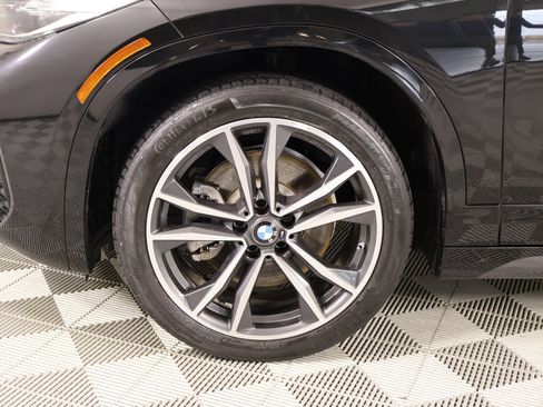 Used 2023 BMW X2 sDrive28i w/ M Sport Package image 18