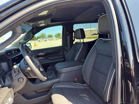 Used 2026 GMC Sierra 1500 AT4X AWD/4WD image 7