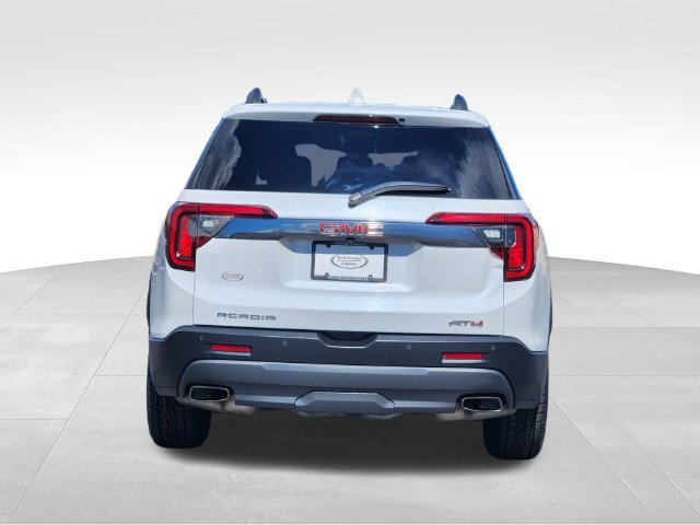Used 2023 GMC Acadia AT4 w/ Technology Package AWD/4WD image 5