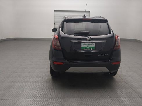 Used 2021 Buick Encore Preferred FWD image 6