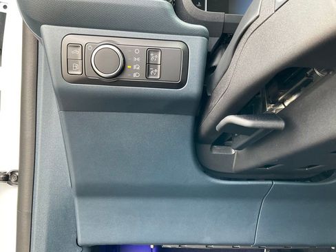 New 2025 Ford Maverick XLT w/ XLT Luxury Package image 60