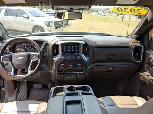 Used 2020 Chevrolet Silverado 1500 LT w/ All-Star Edition image 17