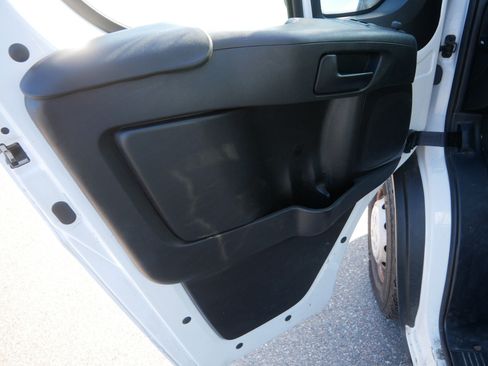 Used 2023 RAM ProMaster 3500 w/ Lane Management Group FWD image 12