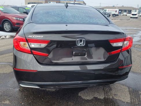 Used 2018 Honda Accord LX image 13