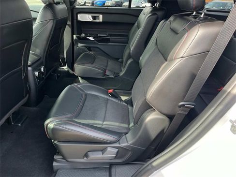 Used 2023 Ford Explorer ST w/ Equipment Group 401A image 7