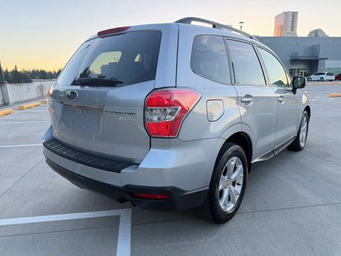 Used 2015 Subaru Forester 2.5i Premium w/ All-Weather Package AWD/4WD image 21